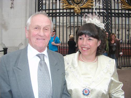 Lynne and Rod at Buckingham Palace