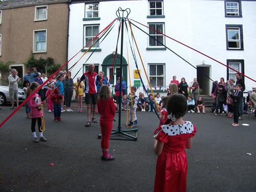 2012 Jubillee maypole dancing